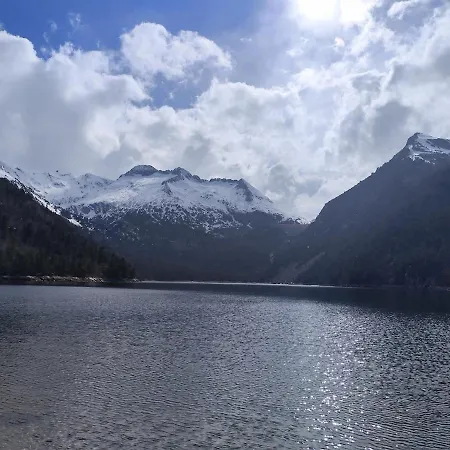 Apartament T2 Lary Au Coeur Du Village Et Au Calme *