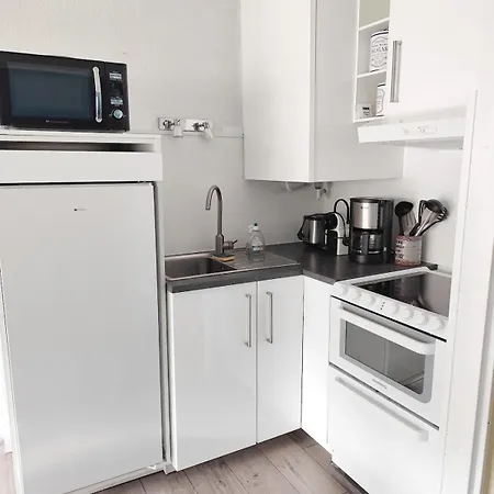 T2 Lary Au Coeur Du Village Et Au Calme Apartmán *